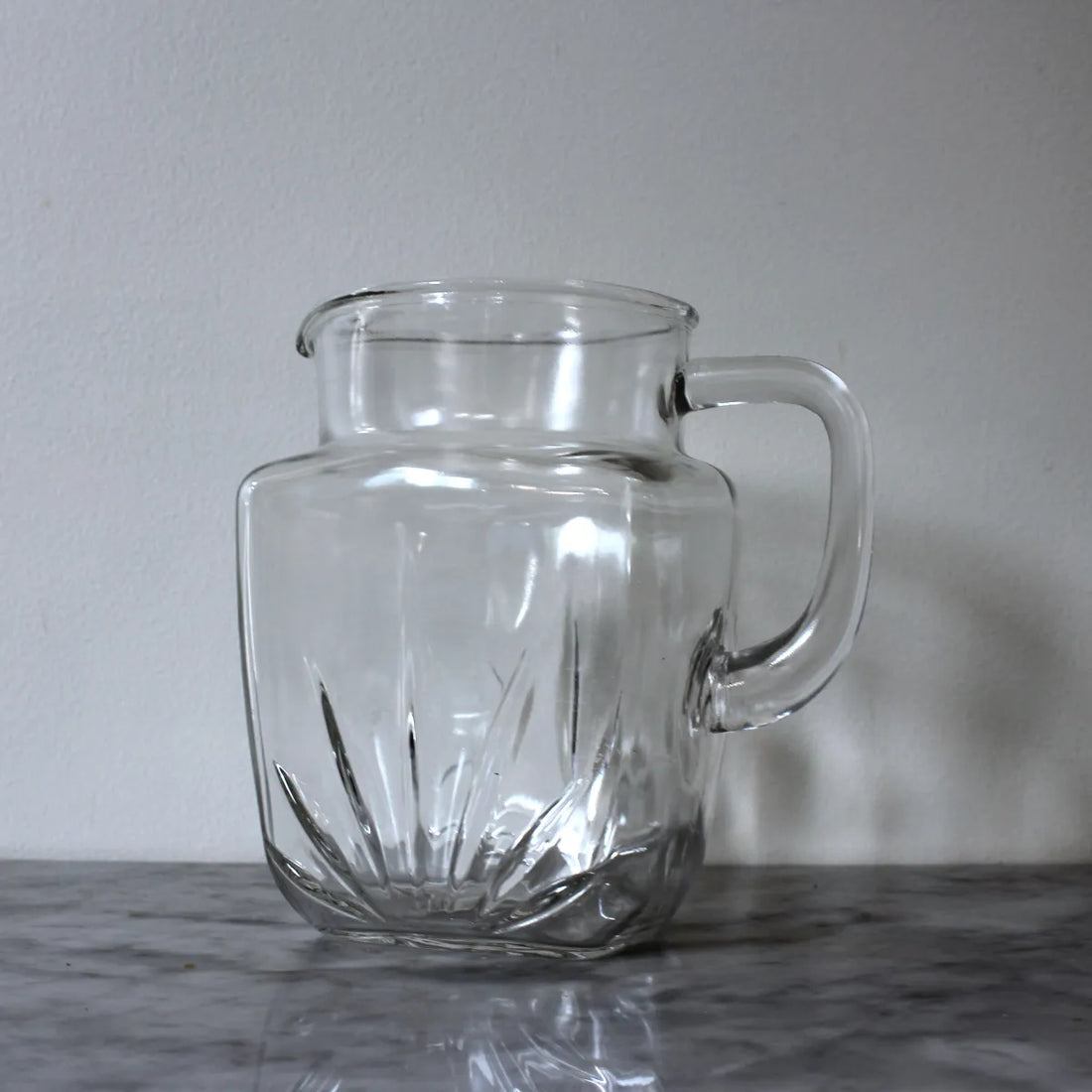 Maxi Federal Glass Starburst Pitcher