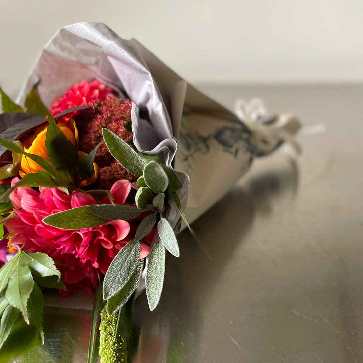 Signature Cut Flower Bouquet